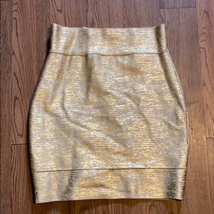Gold skirt